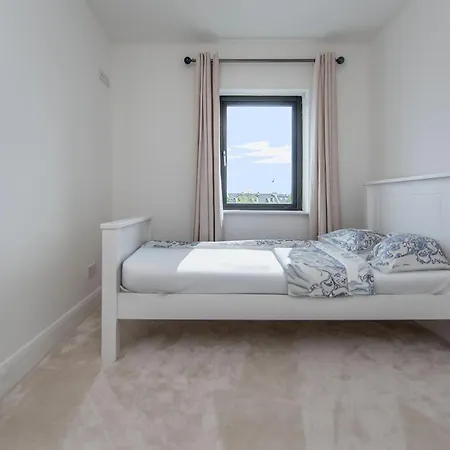 Stunning In Апартаменты Оранмор